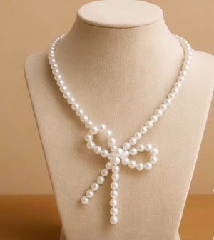 Bow-Knot Pearl Necklace