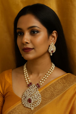 Modern Pearl CZ Necklace Set – Leaf Motif Elegance