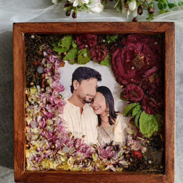 Simple Flower Photo Frame