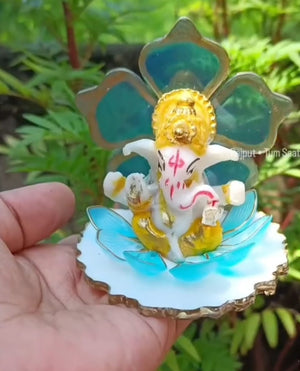 car deshboard GOD Ganesh